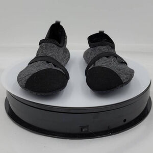 New Fit Kicks Woven Live Well Heather black flats.  Small 5.5-6.5
